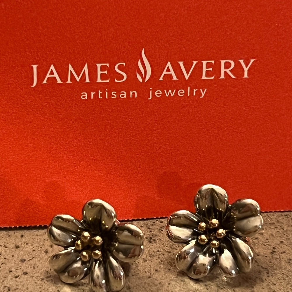 Retired James Avery 18k Gold & Sterling Silver April Flower post earrings - Picture 3 of 5